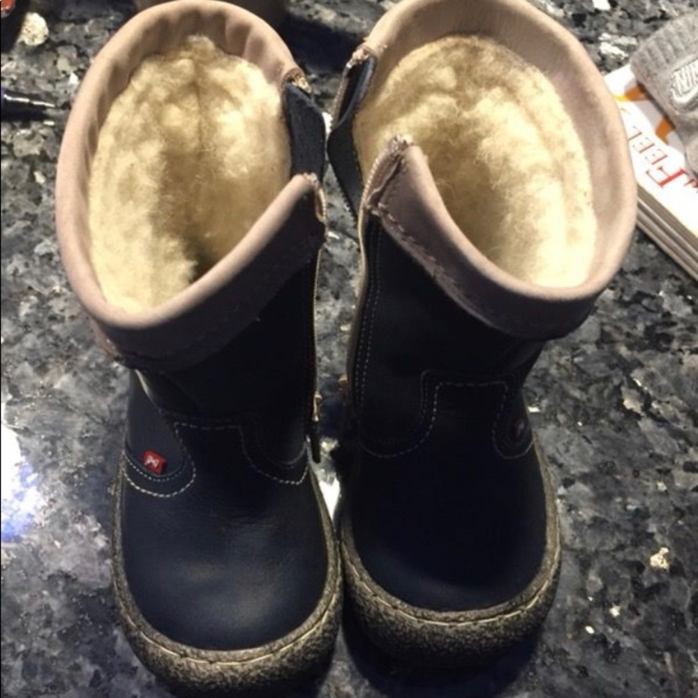 Emel European boots like new